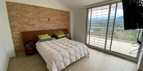 4d42e577-5aad-4676-9726-914a15d505a7