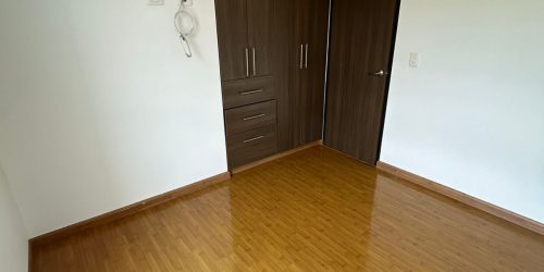 5b283131-02ac-4263-abbe-1b21889e8812