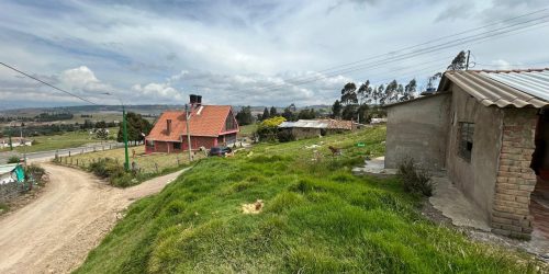 5c18ba7f-7eb9-42ff-aaf2-598a8cee3a15