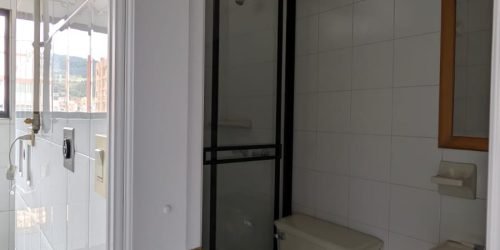 83b04948-55e6-4267-b0ce-601e15621e99